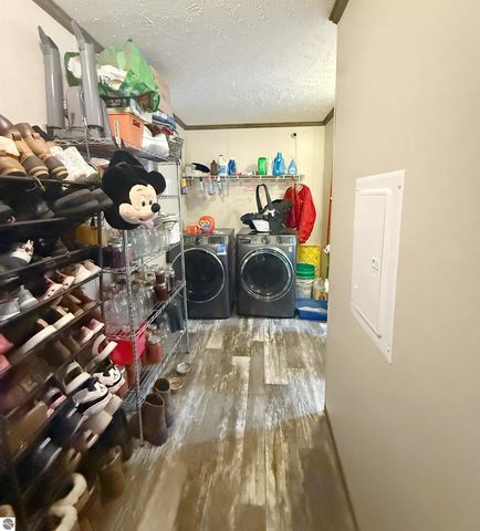 1304 Powder Horn Drive, Mt Pleasant, MI 48858