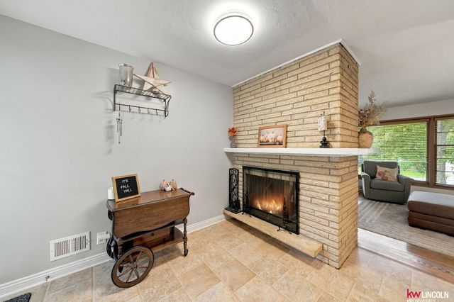 3016 Prairie Road, Lincoln, NE 68056