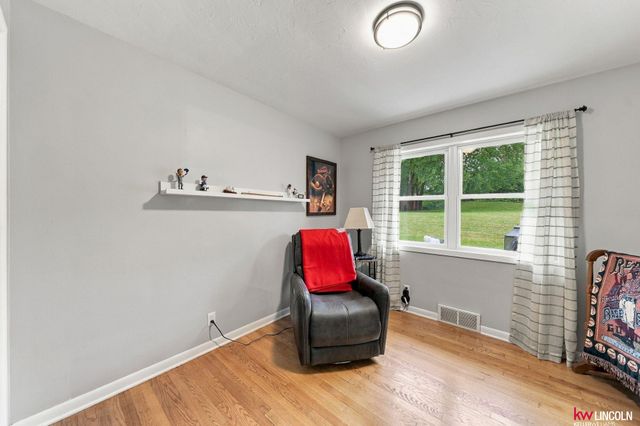 3016 Prairie Road, Lincoln, NE 68056