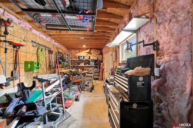 3016 Prairie Road, Lincoln, NE 68056