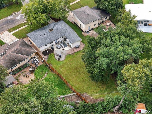 3016 Prairie Road, Lincoln, NE 68056