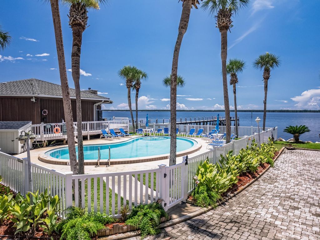 2289 Surf Road A7, Panacea, FL 32345