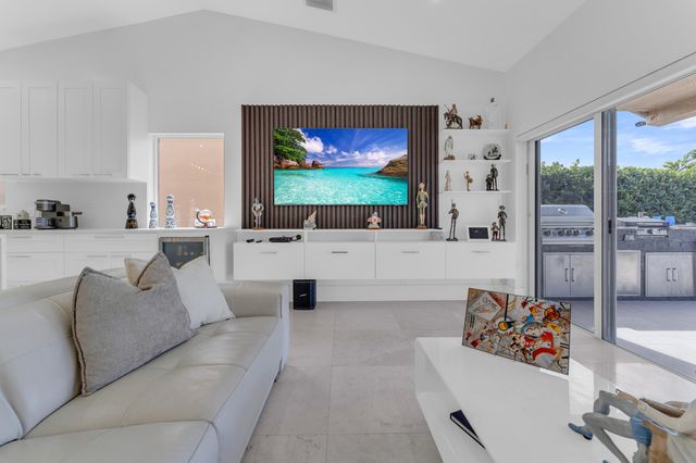 8024 Copenhagen Way, Boca Raton, FL 33434