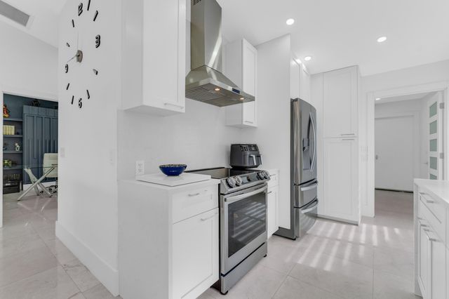 8024 Copenhagen Way, Boca Raton, FL 33434