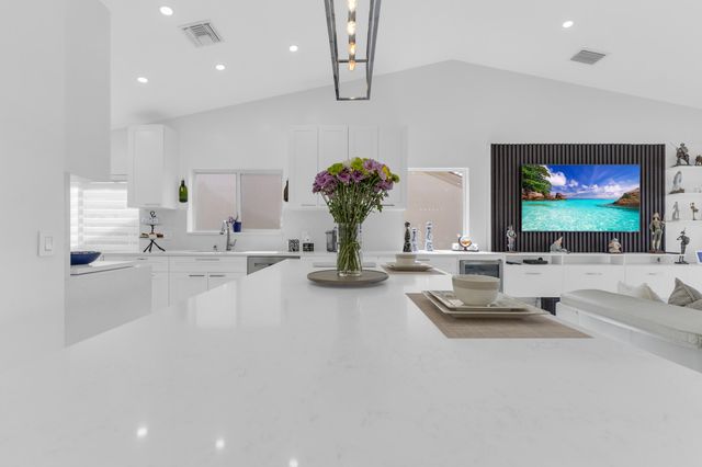 8024 Copenhagen Way, Boca Raton, FL 33434