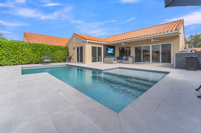 8024 Copenhagen Way, Boca Raton, FL 33434