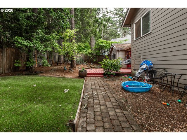 2660 BOWMONT Dr, Eugene, OR 97405