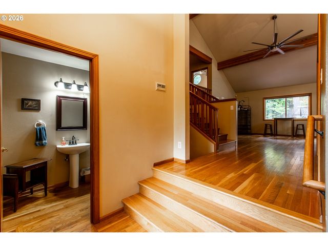 2660 BOWMONT Dr, Eugene, OR 97405