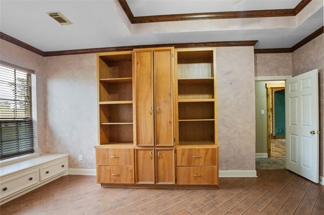 22916 E Martin Drive, Porter, TX 77365