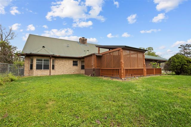 22916 E Martin Drive, Porter, TX 77365