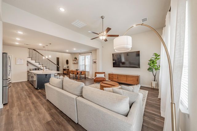 2725 Henson Lane, Garland, TX 75040