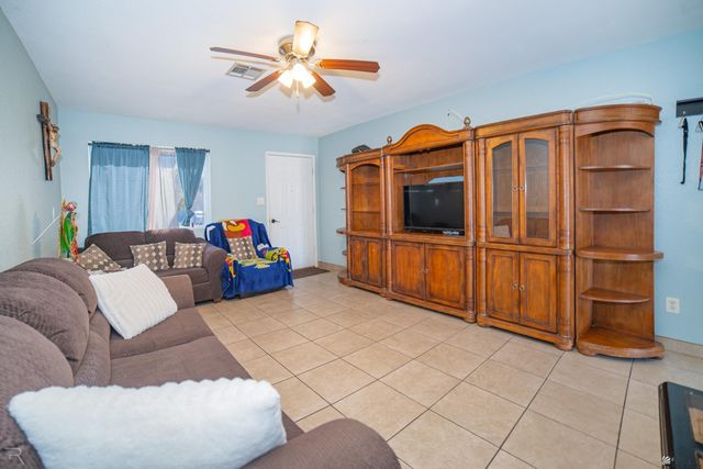 862 W Patricia St, Somerton, AZ 85350