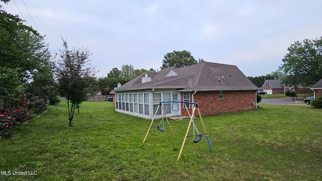 9004 Lakeside Cove, Olive Branch, MS 38654