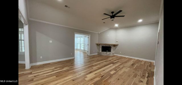 9004 Lakeside Cove, Olive Branch, MS 38654