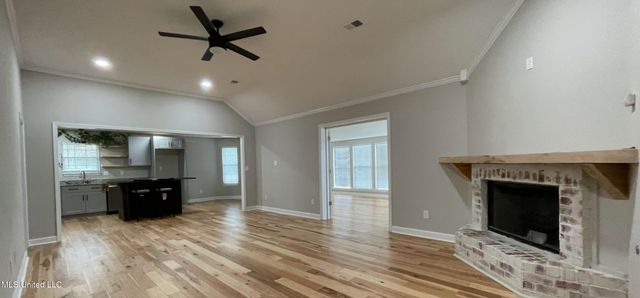 9004 Lakeside Cove, Olive Branch, MS 38654