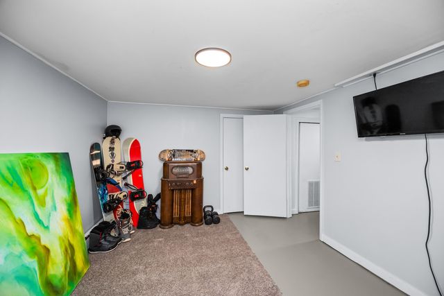 948 N Prospect Road, Ypsilanti Twp, MI 48198