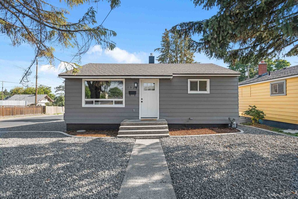1528 E Walton Ave, Spokane, WA 99207 photo 1