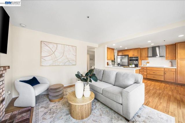 679 Jeannie Way, Livermore, CA 94550