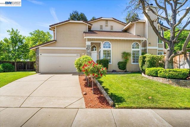 679 Jeannie Way, Livermore, CA 94550