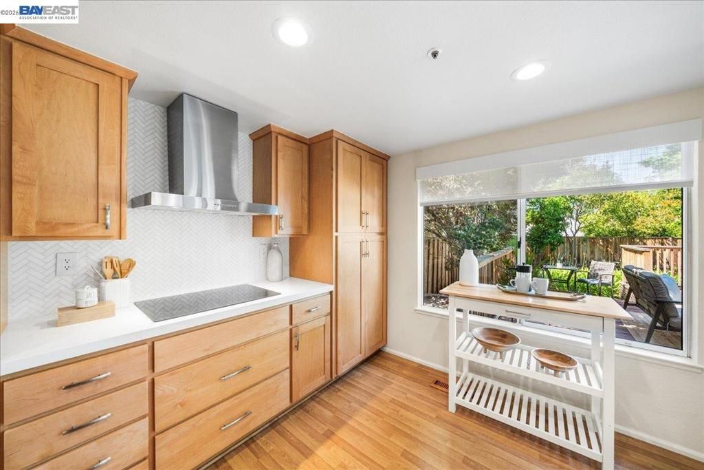 Image 15 of property listing at 679 Jeannie Way, Livermore, CA 94550