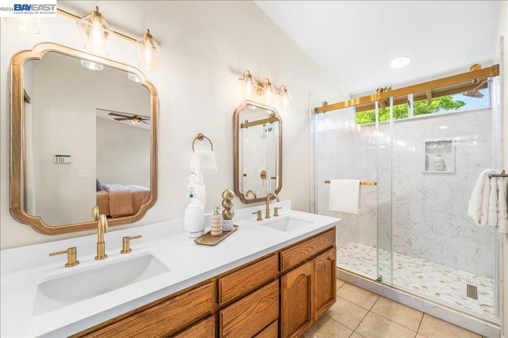 Image 34 of property listing at 679 Jeannie Way, Livermore, CA 94550