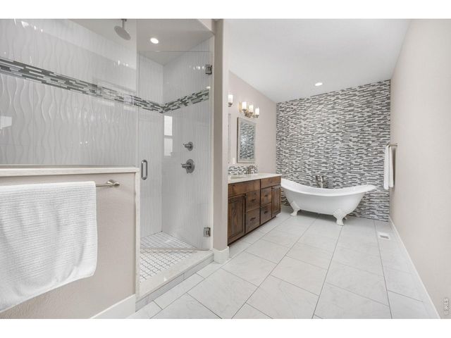 3804 Golden Eagle Dr, Dacono, CO 80514