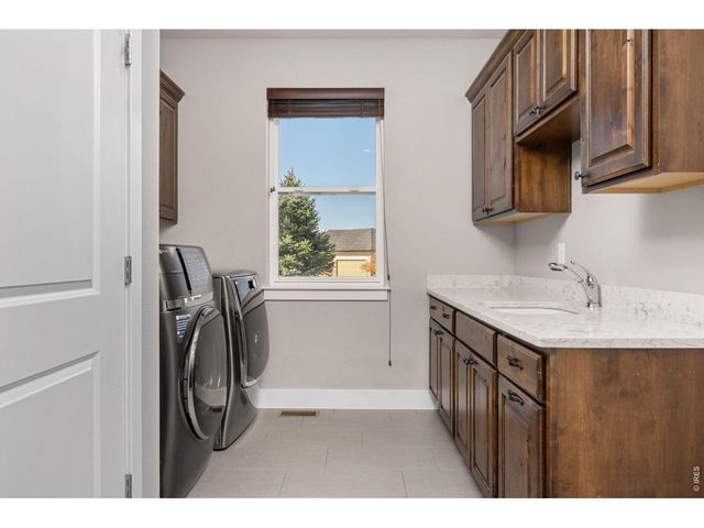 3804 Golden Eagle Dr, Dacono, CO 80514