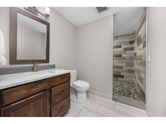 3804 Golden Eagle Dr, Dacono, CO 80514