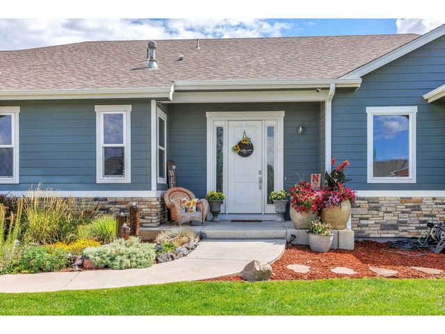 3804 Golden Eagle Dr, Dacono, CO 80514