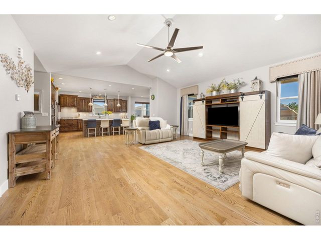 3804 Golden Eagle Dr, Dacono, CO 80514