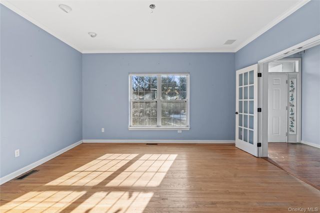 2 Bridle Way, Pawling, NY 12564