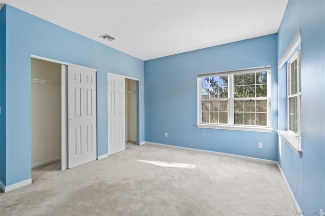 2 Bridle Way, Pawling, NY 12564