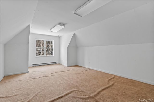 2 Bridle Way, Pawling, NY 12564