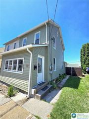 804 Race Street, Catasauqua Boro, PA 18032
