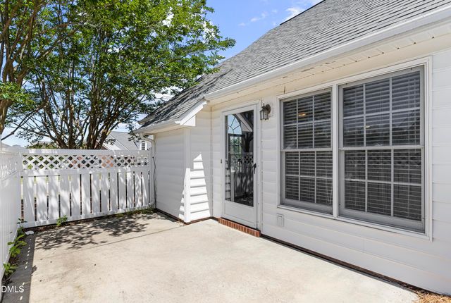103 Chadbury Drive, Dunn, NC 28334