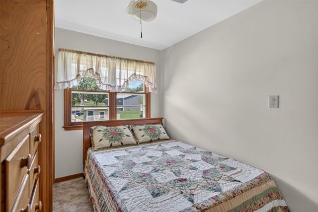 940 NE 51st Avenue, Des Moines, IA 50313