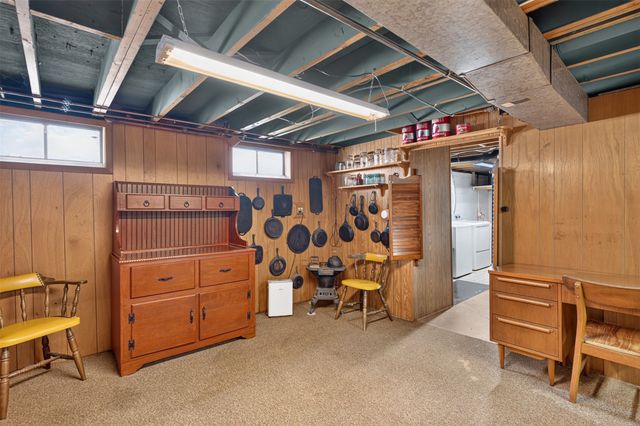 940 NE 51st Avenue, Des Moines, IA 50313