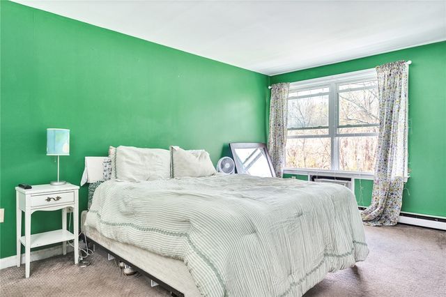 200 Post Road 319, Warwick, RI 02888