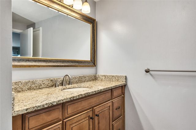 200 Post Road 319, Warwick, RI 02888