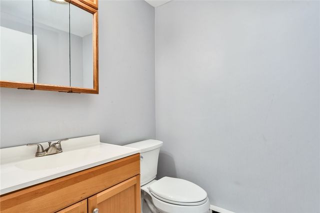 200 Post Road 319, Warwick, RI 02888