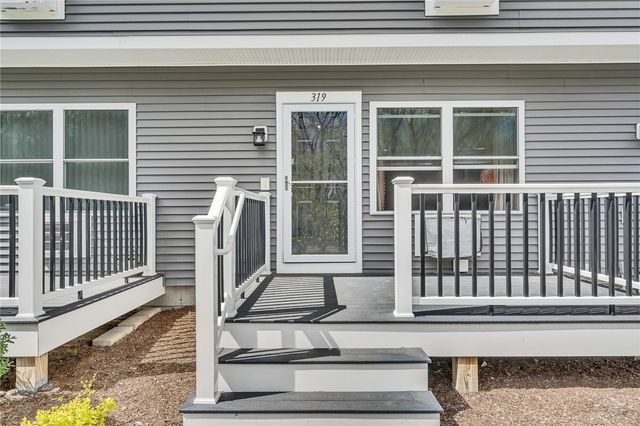 200 Post Road 319, Warwick, RI 02888