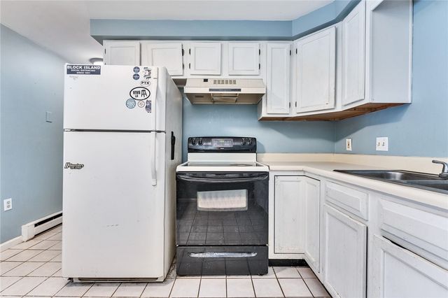 200 Post Road 319, Warwick, RI 02888