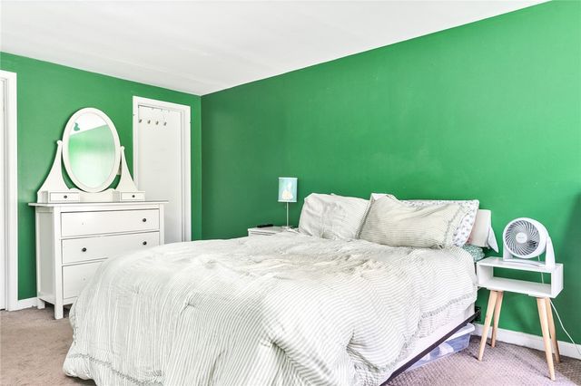 200 Post Road 319, Warwick, RI 02888