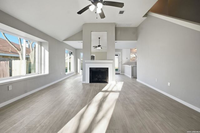 5118 Silent Lk, San Antonio, TX 78244