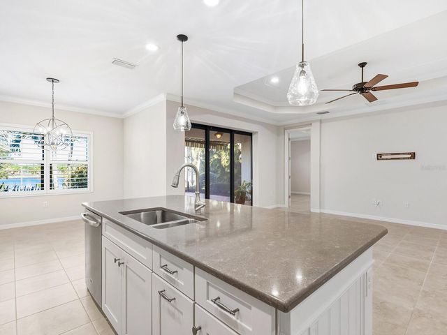 213 MALINA COURT, North Venice, FL 34275