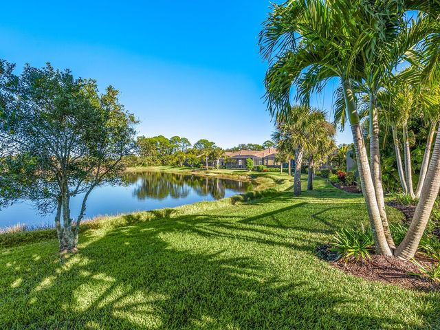 213 MALINA COURT, North Venice, FL 34275