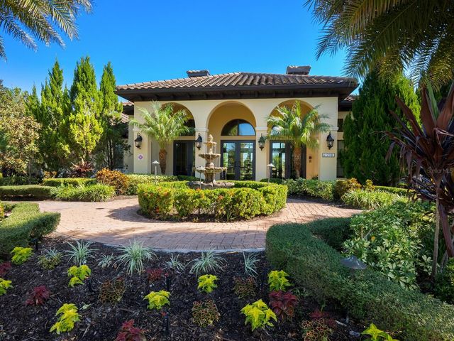 213 MALINA COURT, North Venice, FL 34275