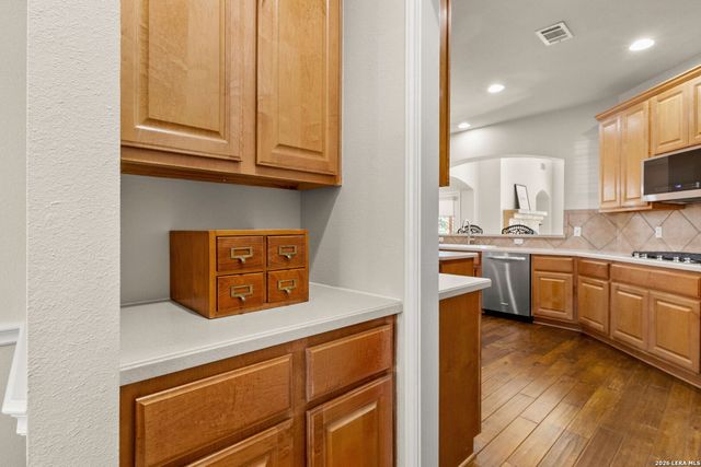 24206 Middle Frk, San Antonio, TX 78258