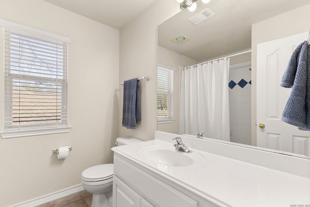 24206 Middle Frk, San Antonio, TX 78258