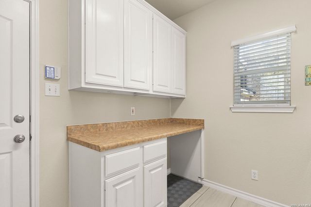 24206 Middle Frk, San Antonio, TX 78258